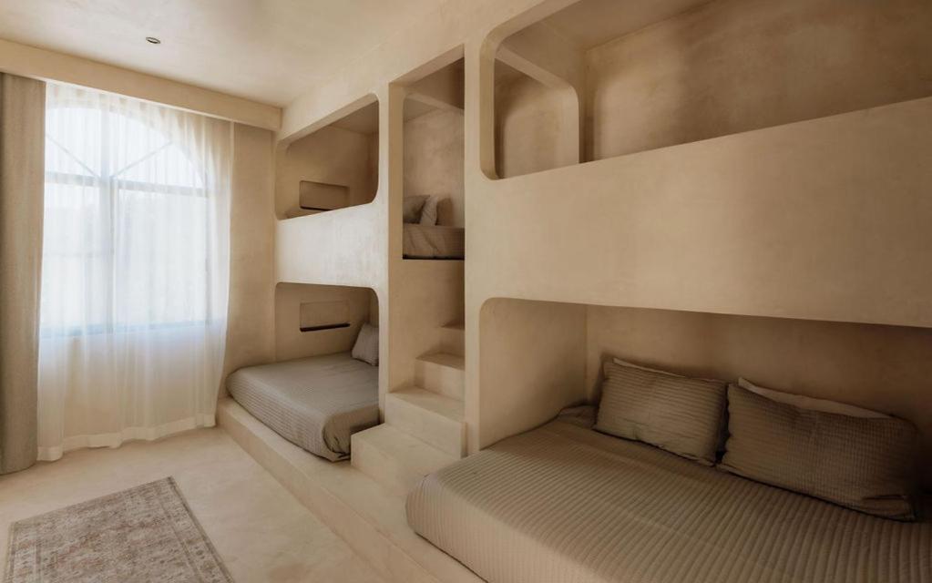 Casa Colina Stunning Pool - Rooftop Holiday home *